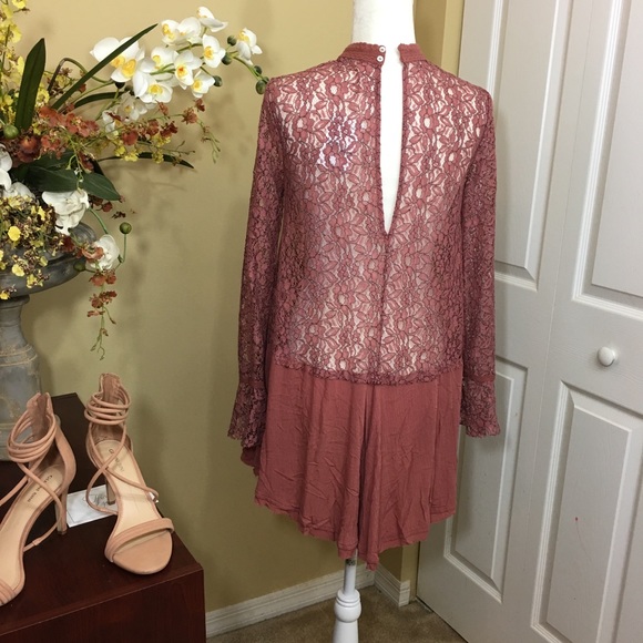 Free People Secret Origins Lace Tunic Dusty Mauve, Long Bell Sleeve NWT - Picture 5 of 8